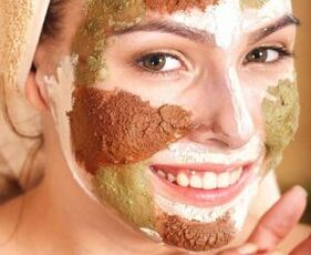 Masque liftant pour le rajeunissement de la peau du visage à la maison